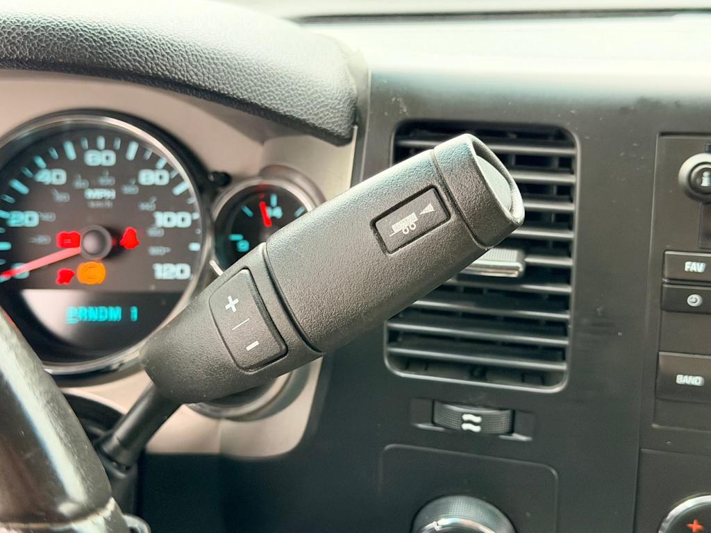 Thumbnail: 2009 Chevrolet Silverado 2500 - 14