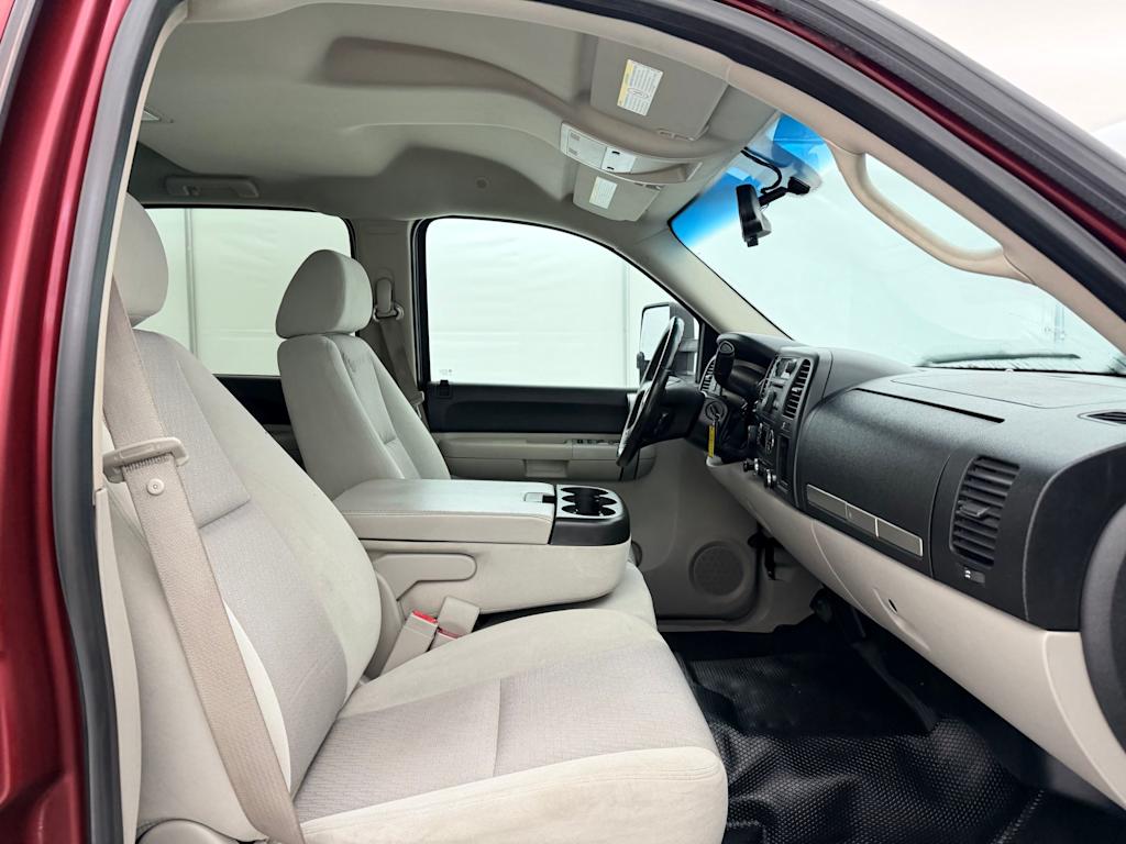 Thumbnail: 2009 Chevrolet Silverado 2500 - 11