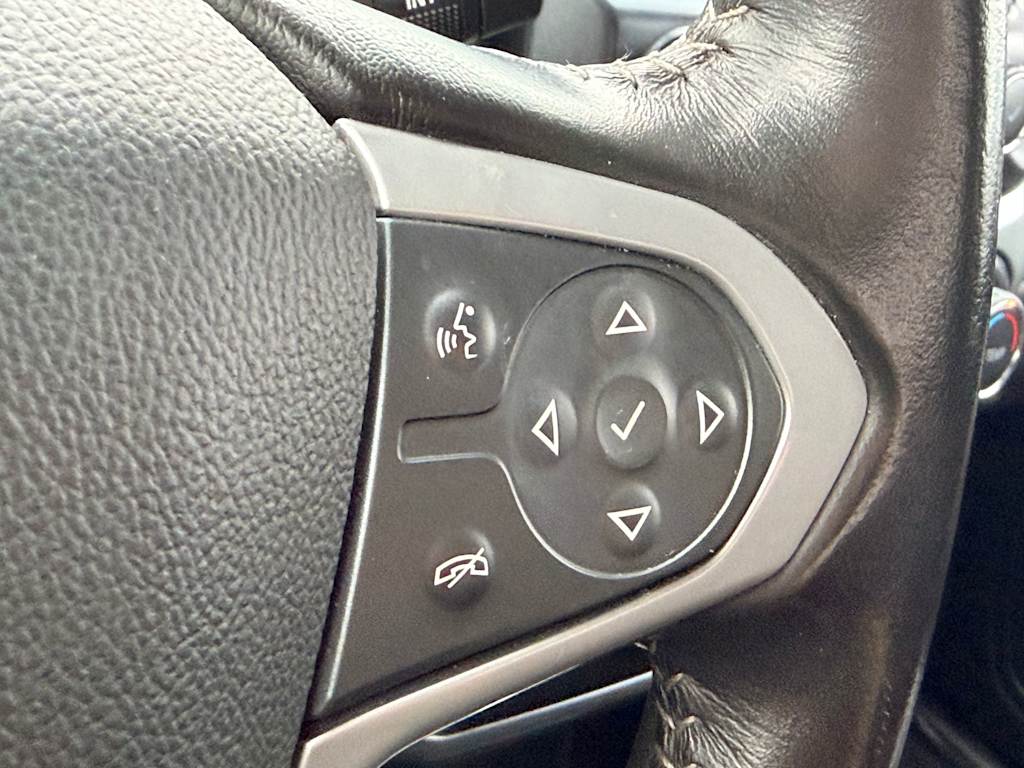 Thumbnail: 2022 Chevrolet Colorado - 30