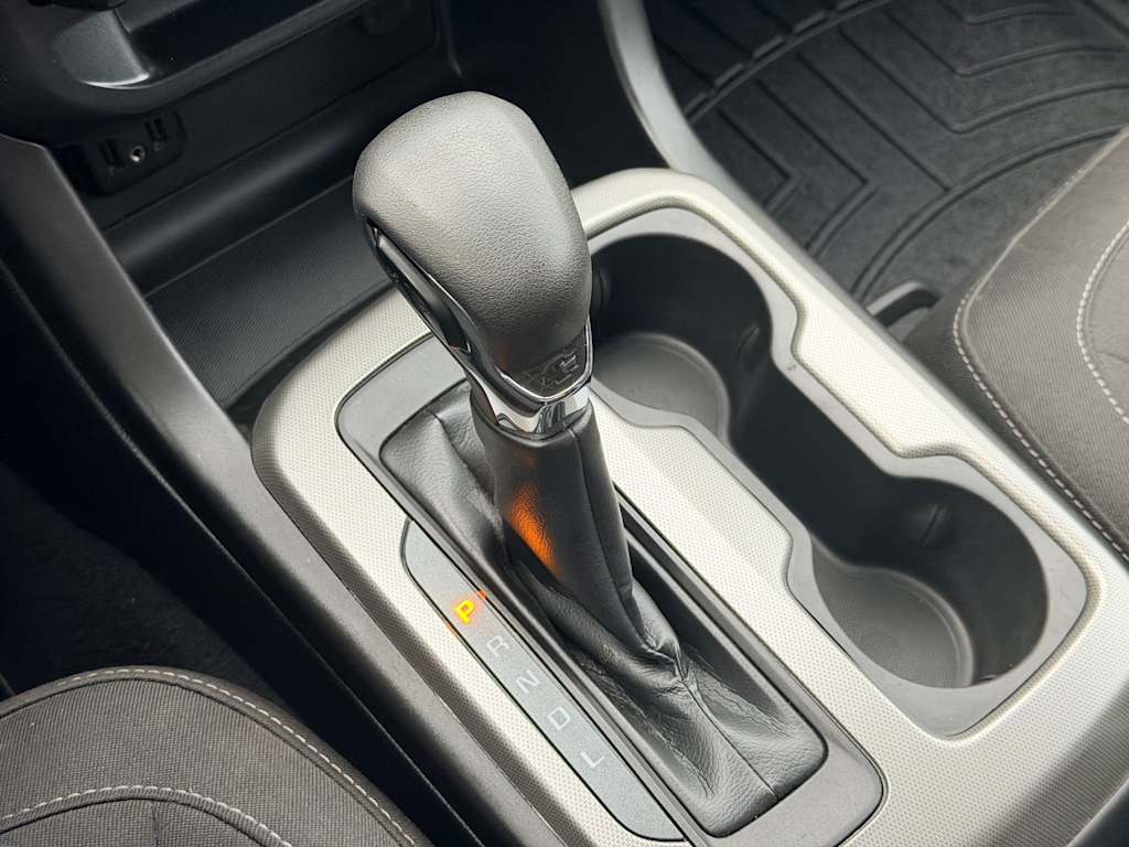 Thumbnail: 2022 Chevrolet Colorado - 33