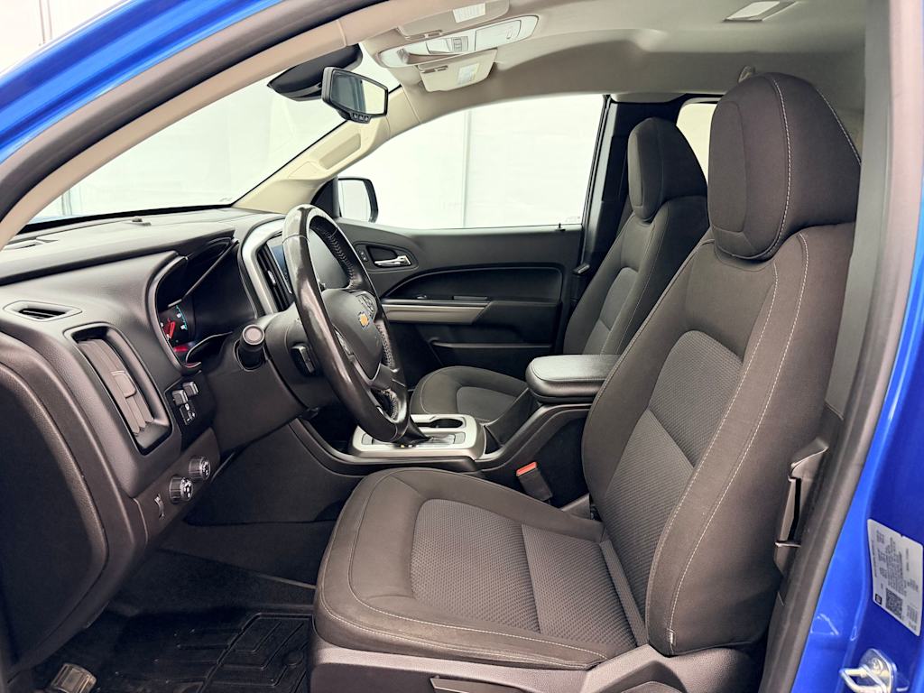 Thumbnail: 2022 Chevrolet Colorado - 11