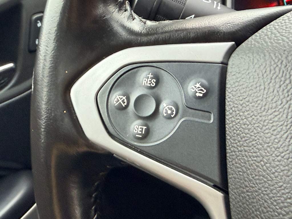 Thumbnail: 2022 Chevrolet Colorado - 29