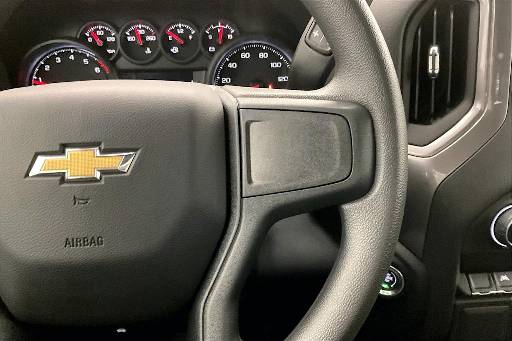 2024 Chevrolet Silverado 1500 Custom 27