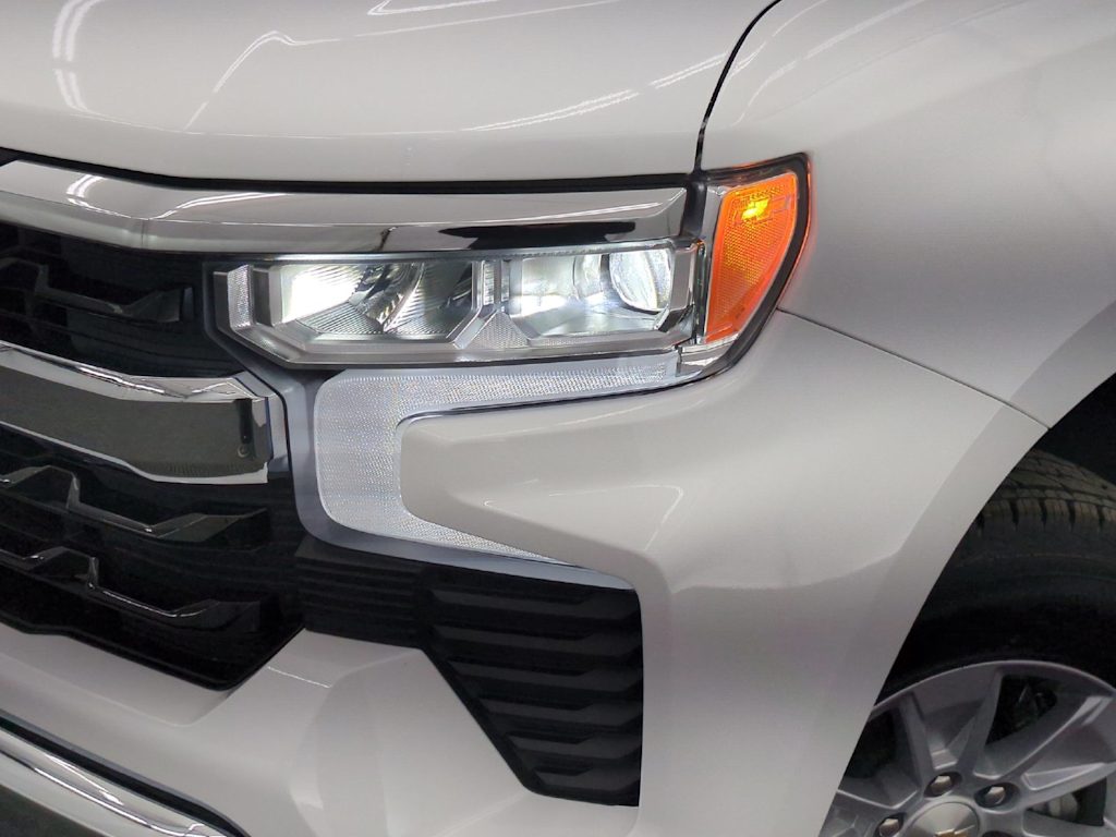 Thumbnail: 2026 Chevrolet Silverado 1500 - 23