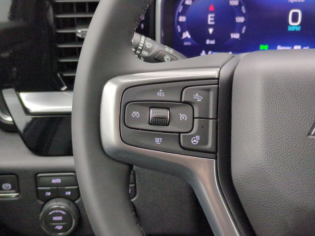 Thumbnail: 2026 Chevrolet Silverado 1500 - 27