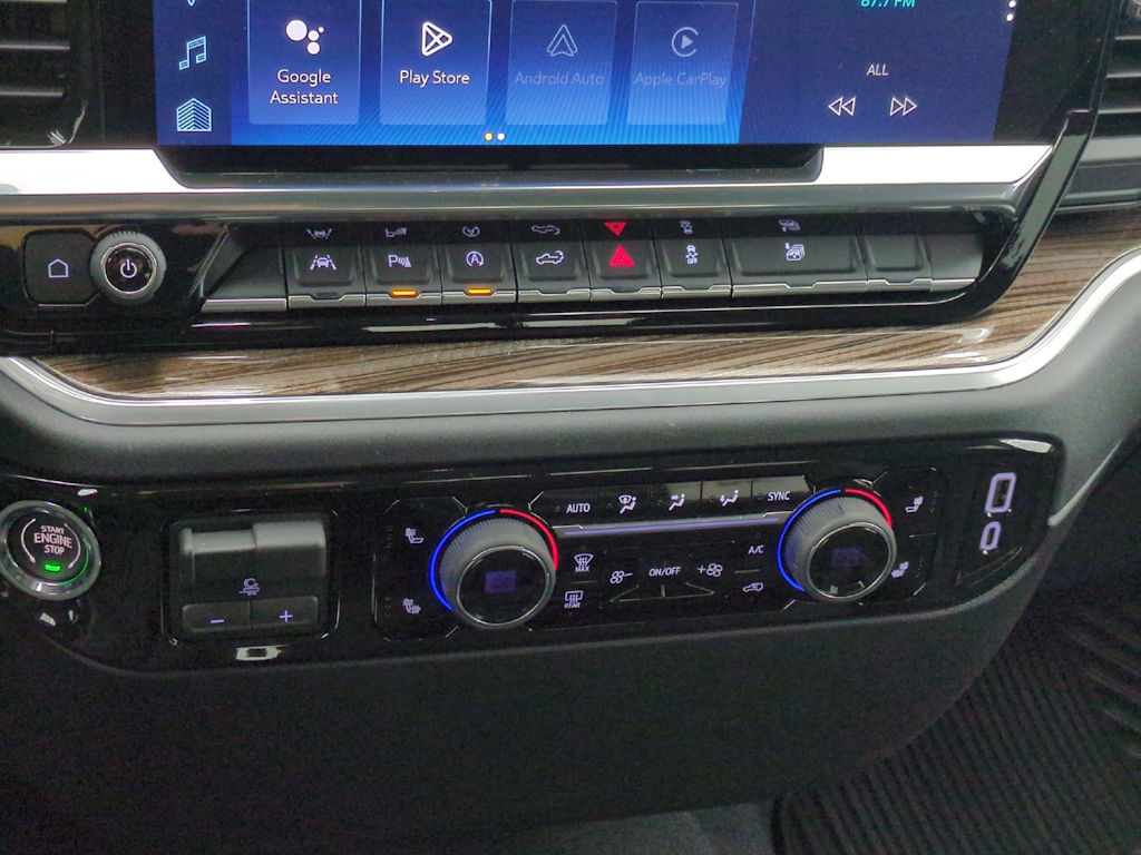 Thumbnail: 2026 Chevrolet Silverado 1500 - 33