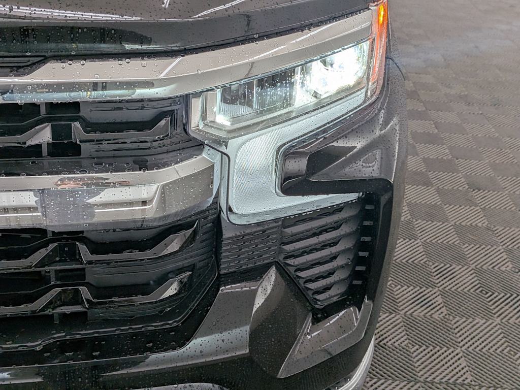 Thumbnail: 2026 Chevrolet Silverado 1500 - 23