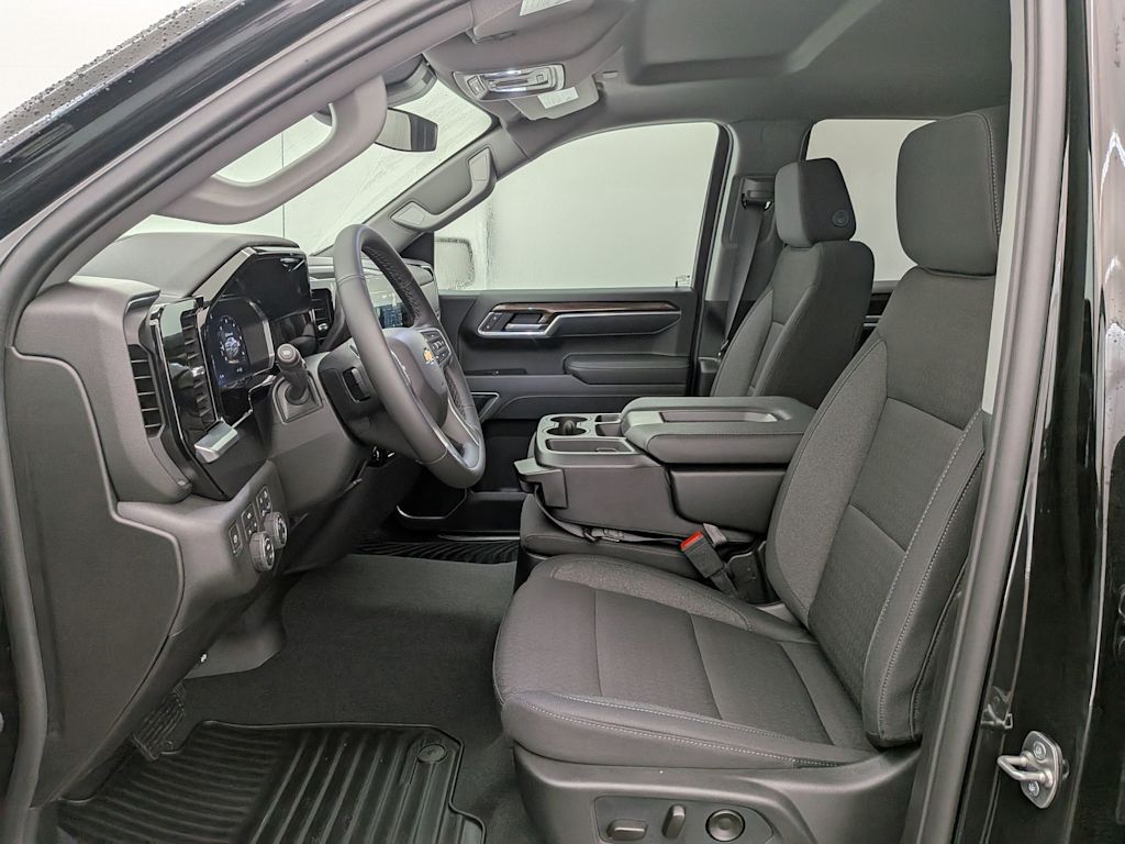 Thumbnail: 2026 Chevrolet Silverado 1500 - 10