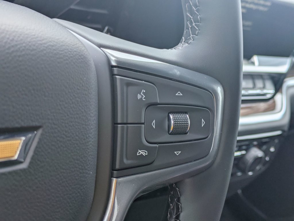 Thumbnail: 2026 Chevrolet Silverado 1500 - 32