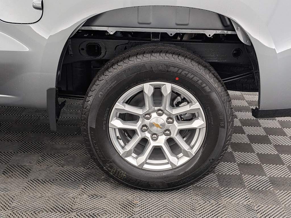 Thumbnail: 2026 Chevrolet Silverado 1500 - 8