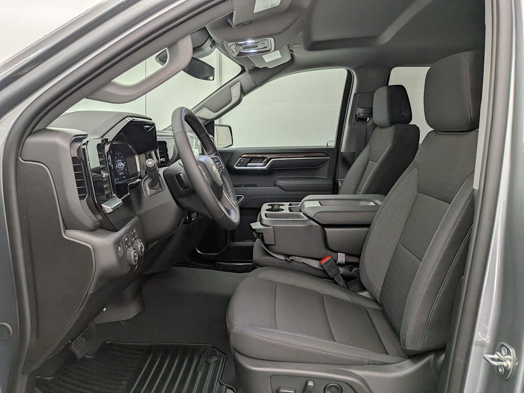 Thumbnail: 2026 Chevrolet Silverado 1500 - 11