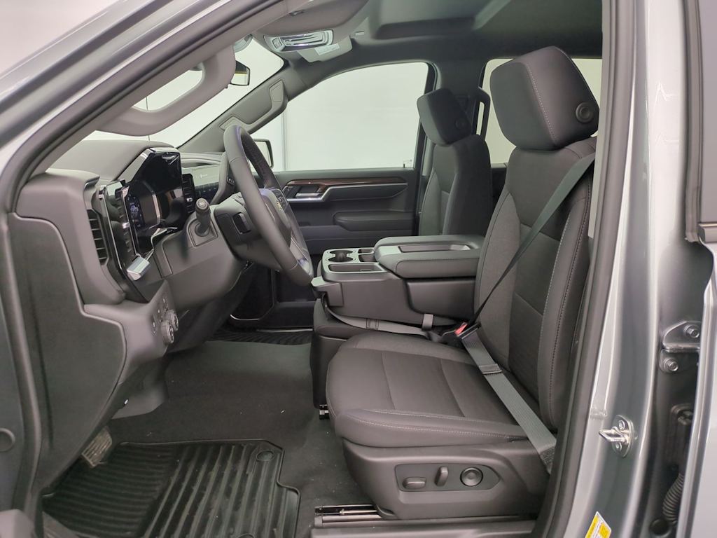 Thumbnail: 2026 Chevrolet Silverado 1500 - 11