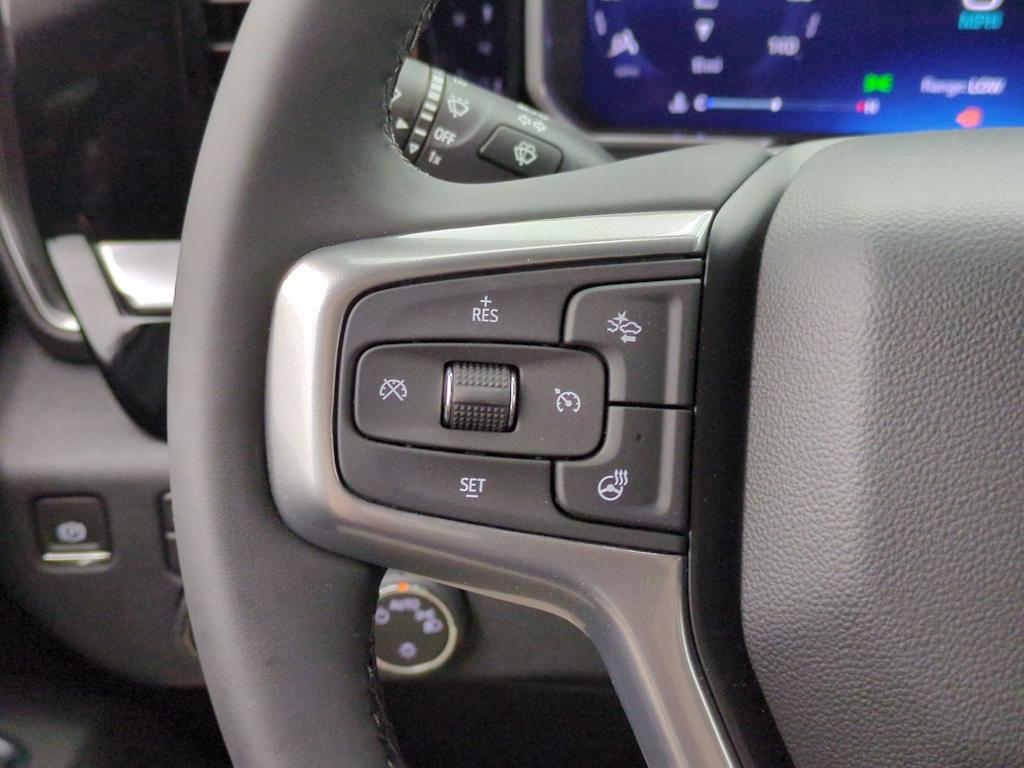 Thumbnail: 2026 Chevrolet Silverado 1500 - 27