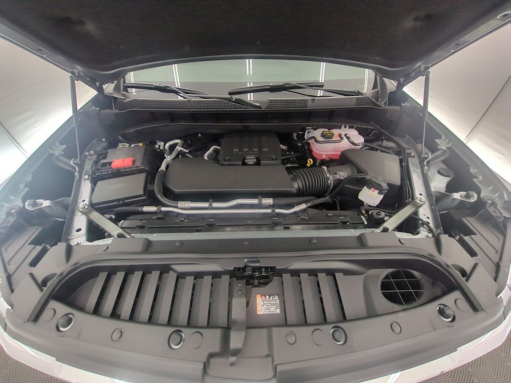 Thumbnail: 2026 Chevrolet Silverado 1500 - 9