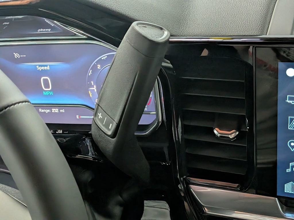 Thumbnail: 2025 Chevrolet Silverado 1500 - 36