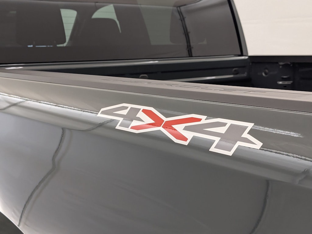 Thumbnail: 2025 Chevrolet Silverado 1500 - 26