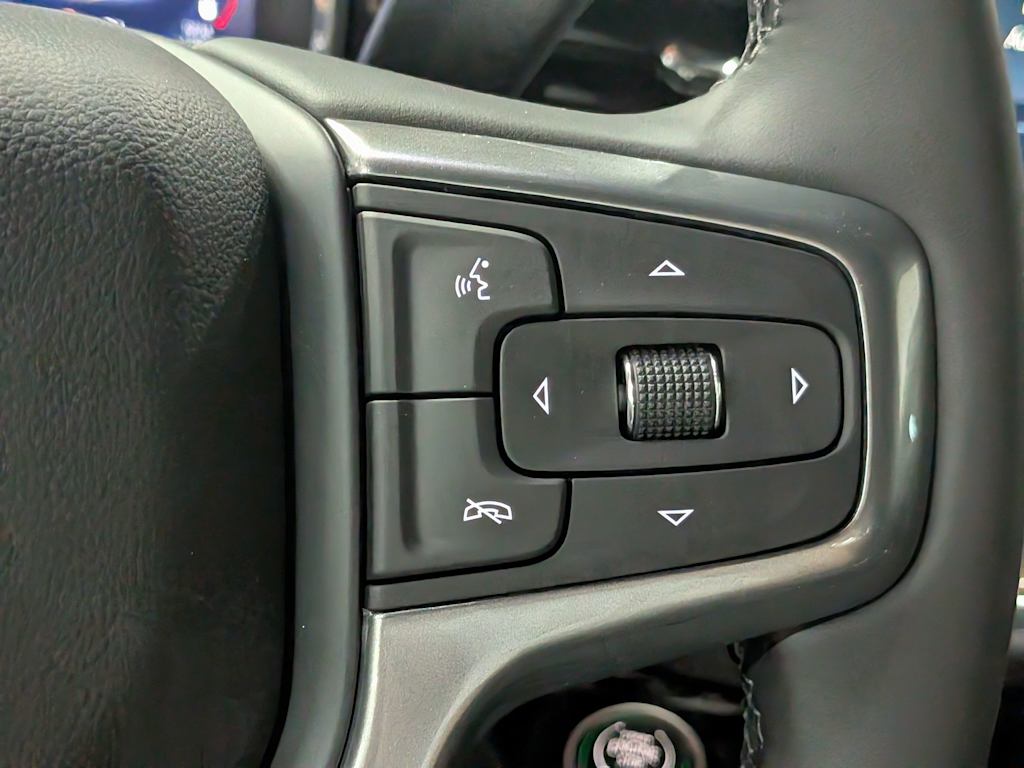 Thumbnail: 2025 Chevrolet Silverado 1500 - 33