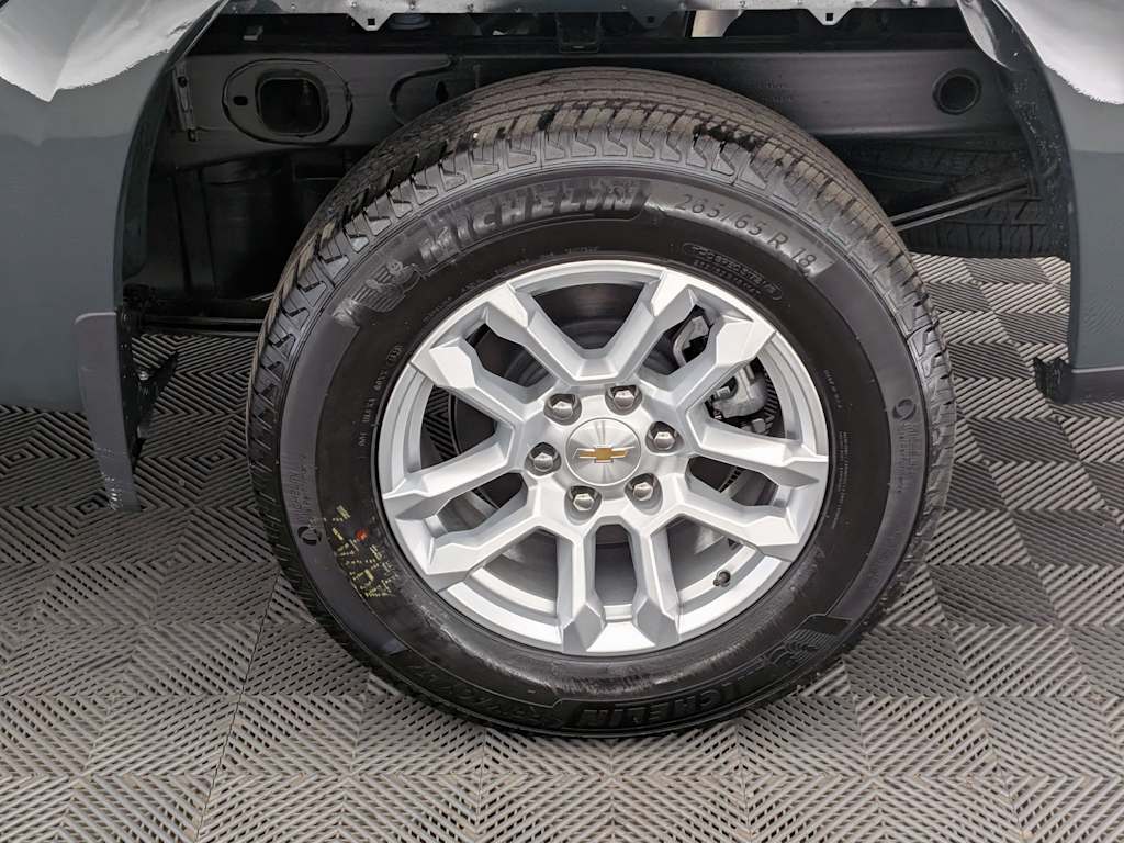 Thumbnail: 2025 Chevrolet Silverado 1500 - 8