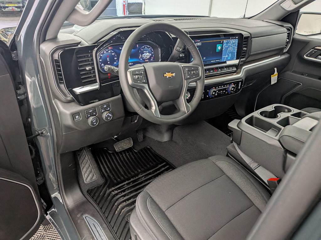 Thumbnail: 2025 Chevrolet Silverado 1500 - 2