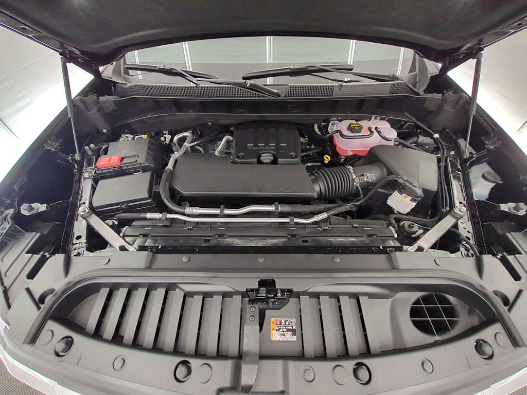 Thumbnail: 2026 Chevrolet Silverado 1500 - 9