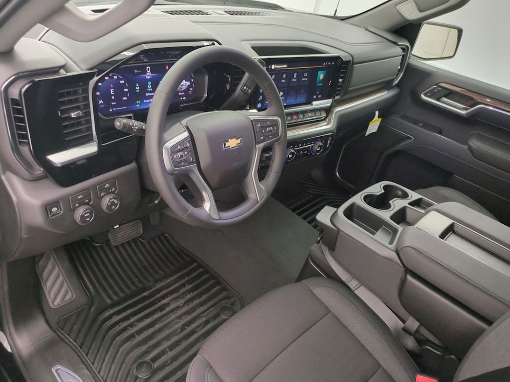 Thumbnail: 2026 Chevrolet Silverado 1500 - 2