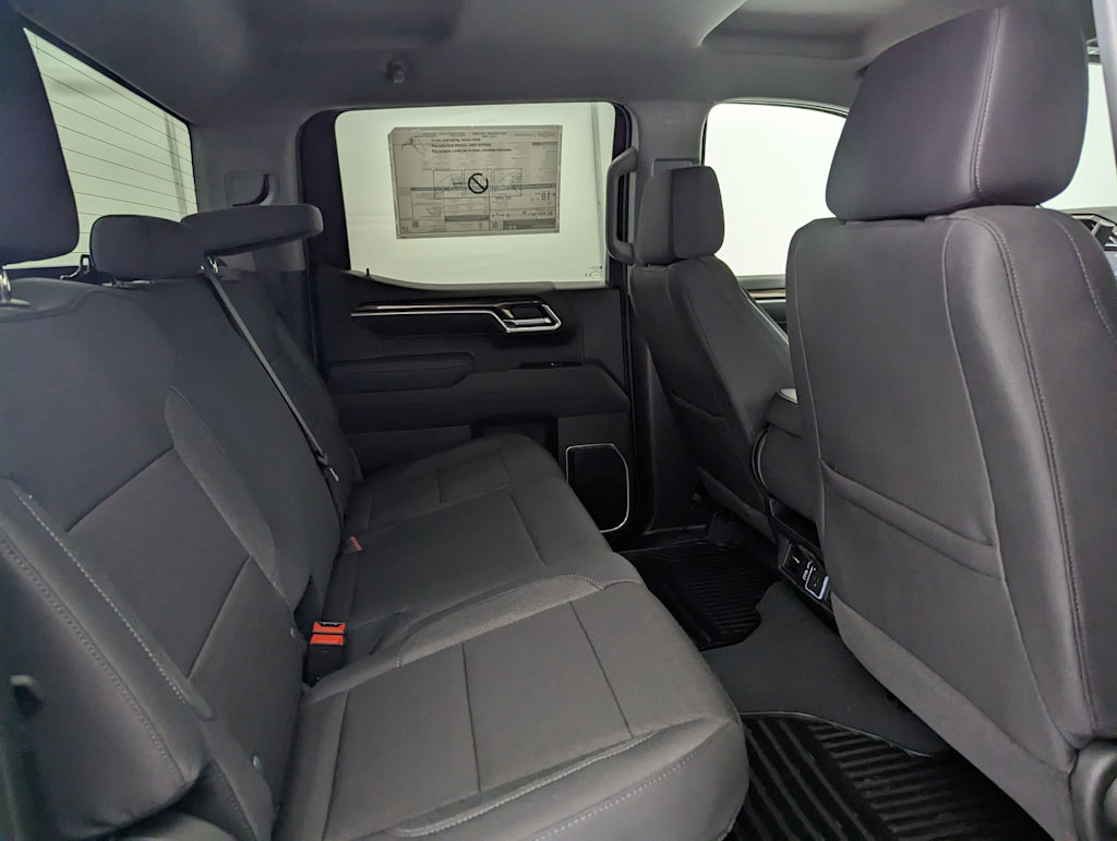 Thumbnail: 2025 Chevrolet Silverado 1500 - 30