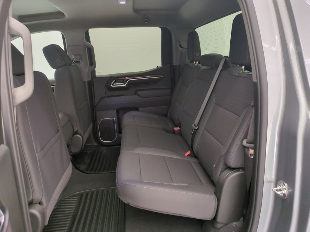 Thumbnail: 2026 Chevrolet Silverado 1500 - 25