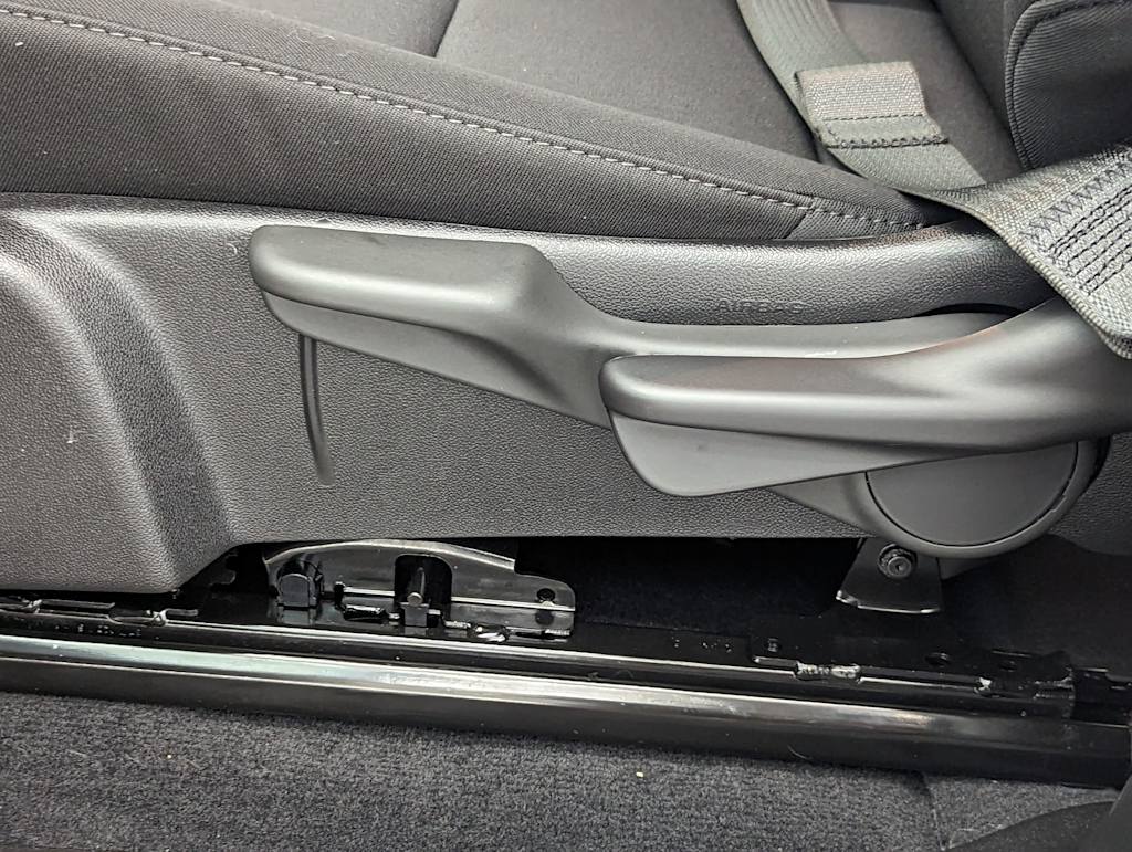 Thumbnail: 2025 Chevrolet Colorado - 25