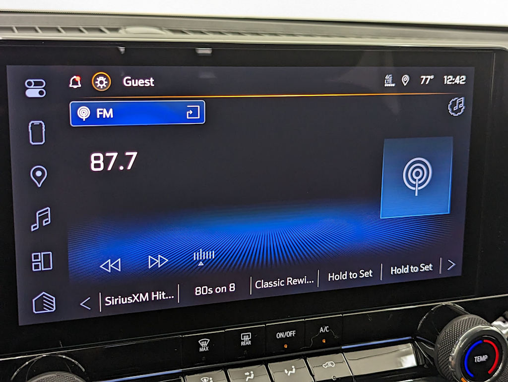 Thumbnail: 2025 Chevrolet Colorado - 31