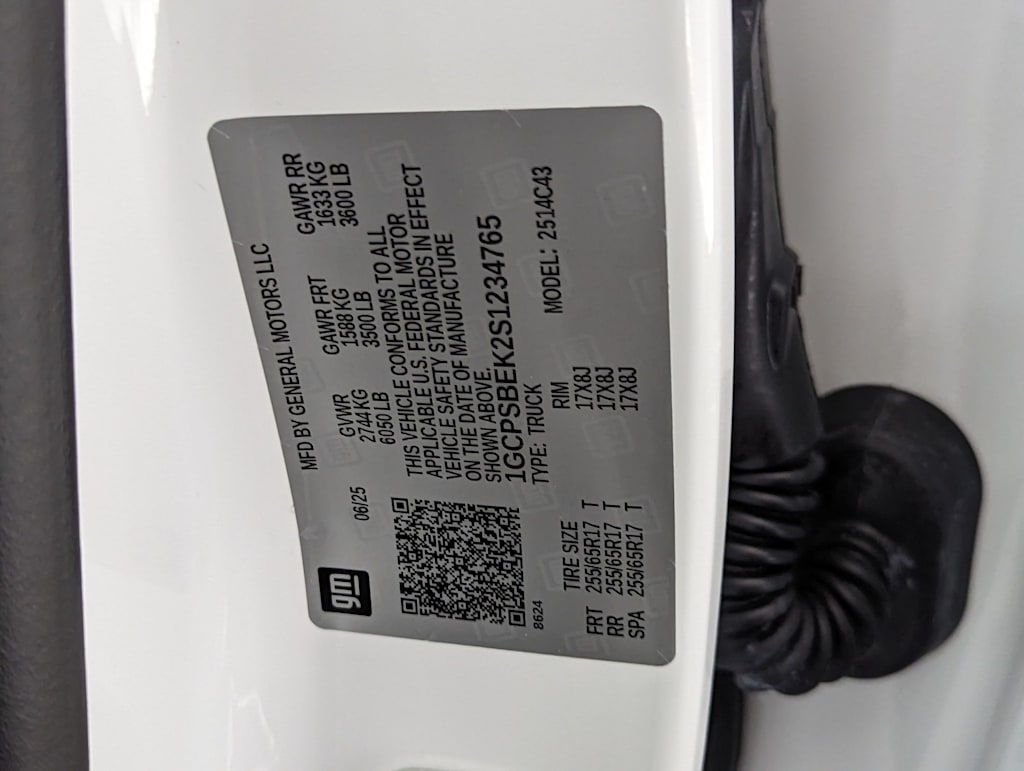 Thumbnail: 2025 Chevrolet Colorado - 19