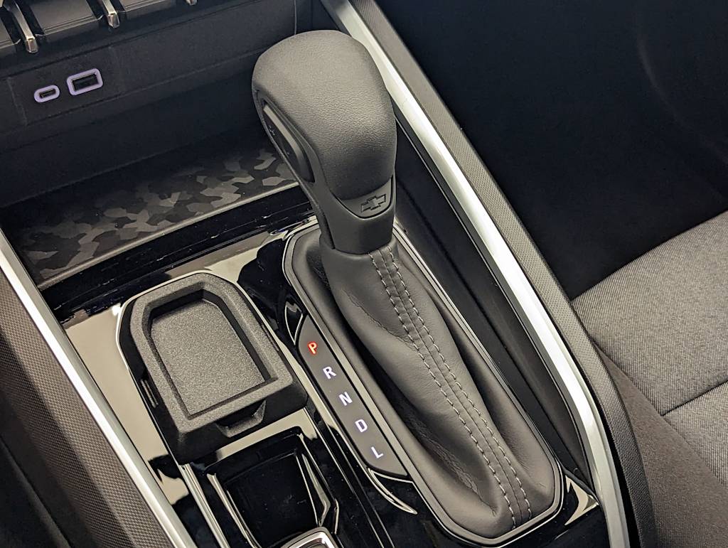 Thumbnail: 2025 Chevrolet Colorado - 16