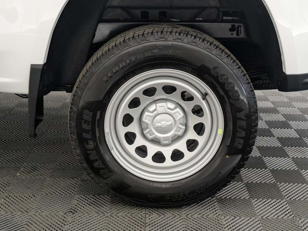 Thumbnail: 2025 Chevrolet Colorado - 8