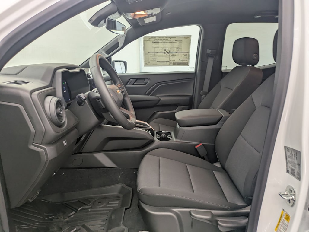 Thumbnail: 2025 Chevrolet Colorado - 11