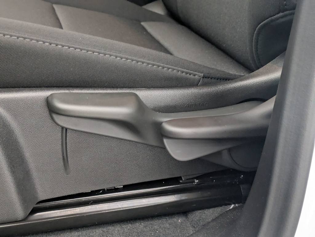 Thumbnail: 2025 Chevrolet Colorado - 27