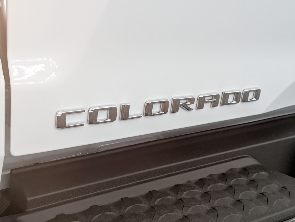Thumbnail: 2025 Chevrolet Colorado - 26