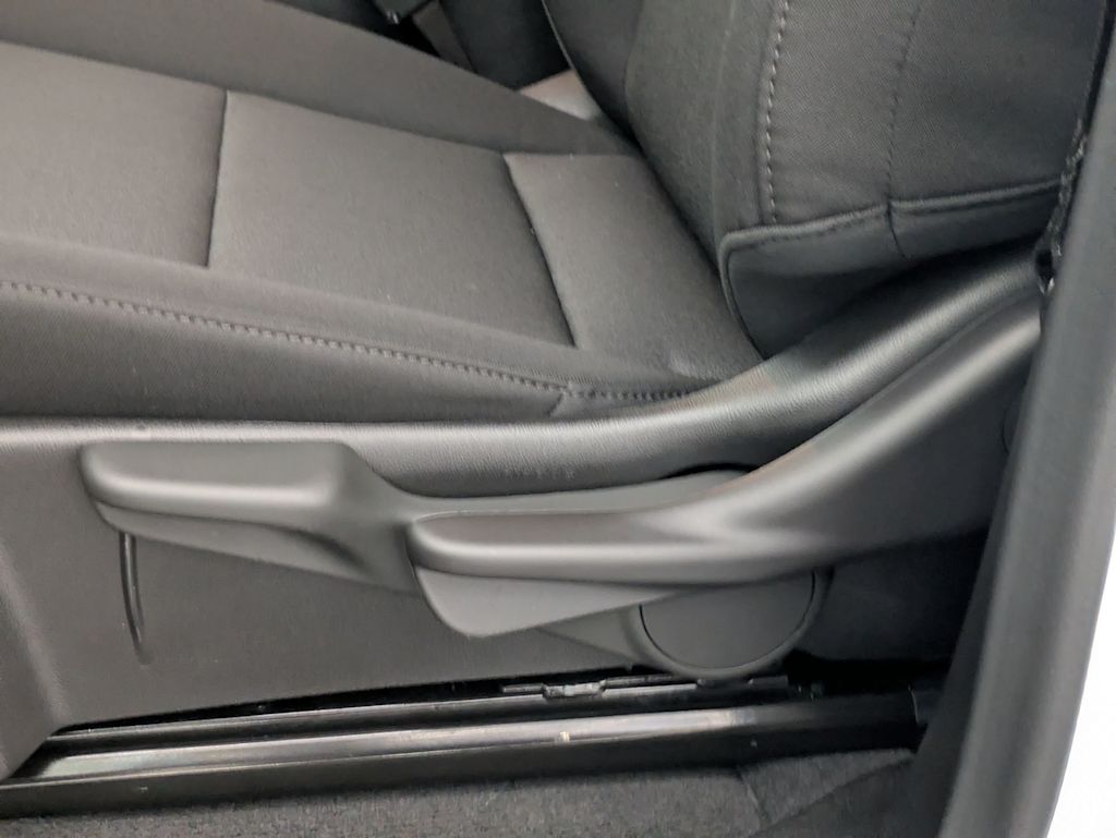 Thumbnail: 2025 Chevrolet Colorado - 27