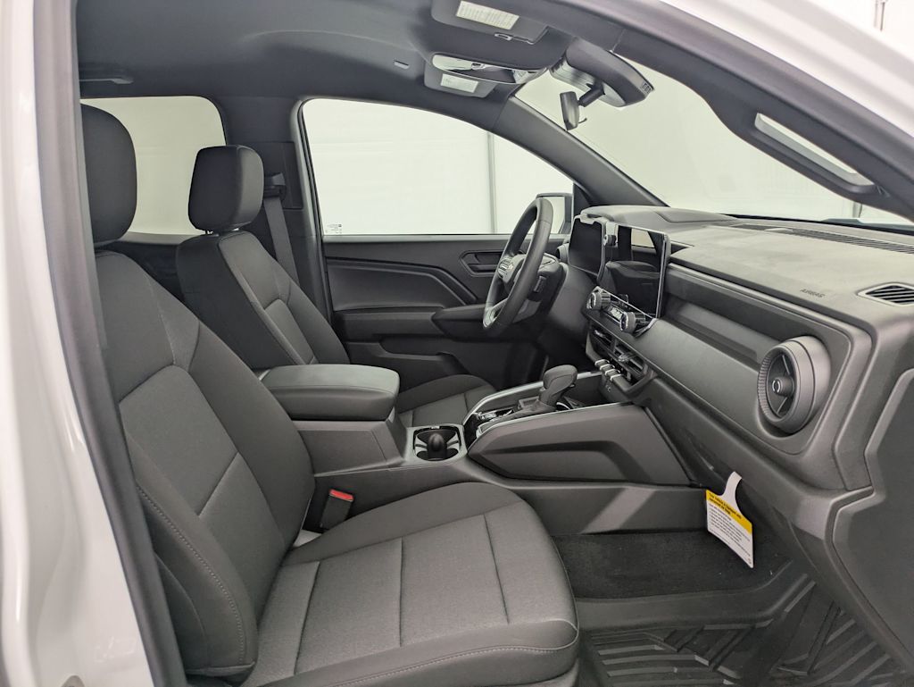 Thumbnail: 2025 Chevrolet Colorado - 11