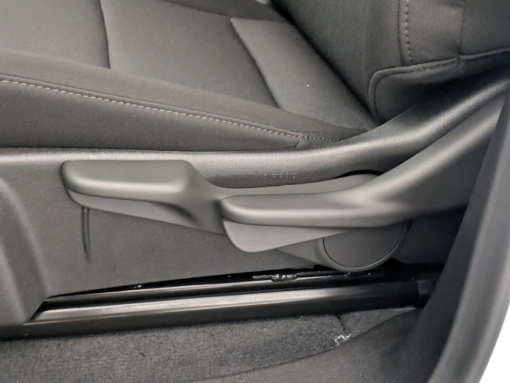 Thumbnail: 2025 Chevrolet Colorado - 27