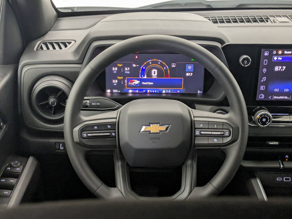 Thumbnail: 2025 Chevrolet Colorado - 13