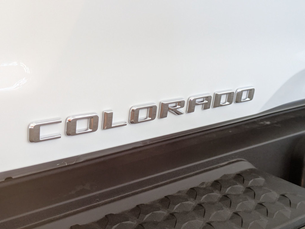 Thumbnail: 2025 Chevrolet Colorado - 26