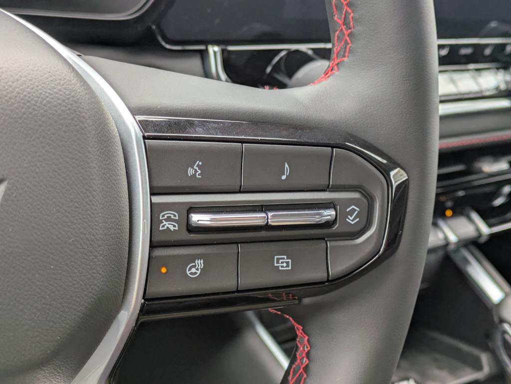 Thumbnail: 2026 Chevrolet Colorado - 30