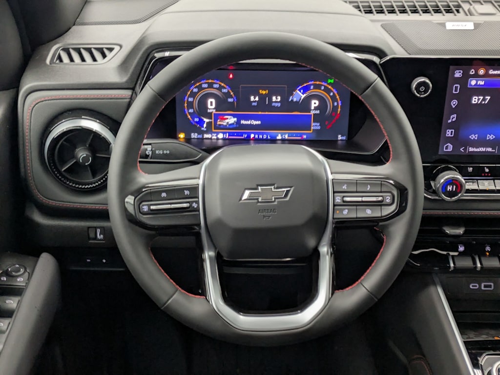 Thumbnail: 2026 Chevrolet Colorado - 14