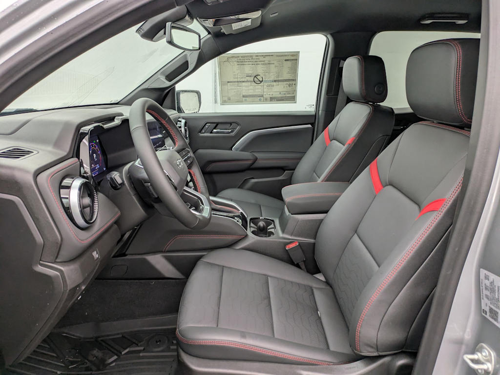 Thumbnail: 2026 Chevrolet Colorado - 11