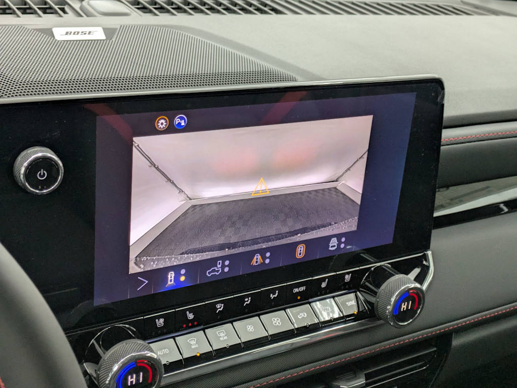 Thumbnail: 2026 Chevrolet Colorado - 32