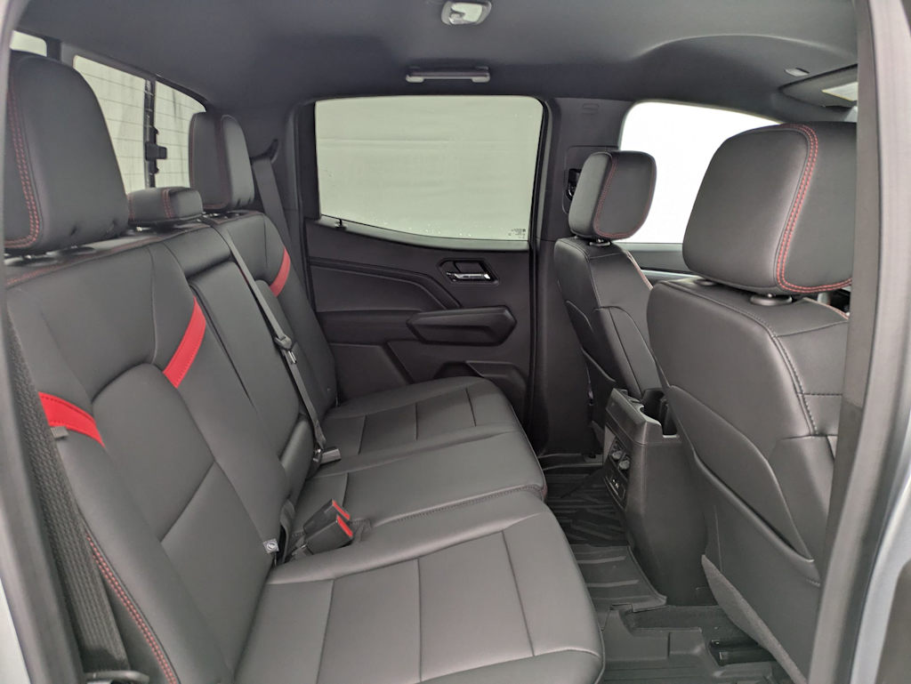 Thumbnail: 2026 Chevrolet Colorado - 28