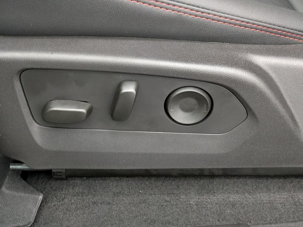 Thumbnail: 2026 Chevrolet Colorado - 26