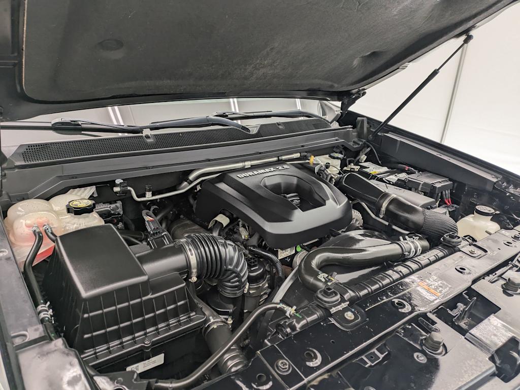 Thumbnail: 2021 Chevrolet Colorado - 9