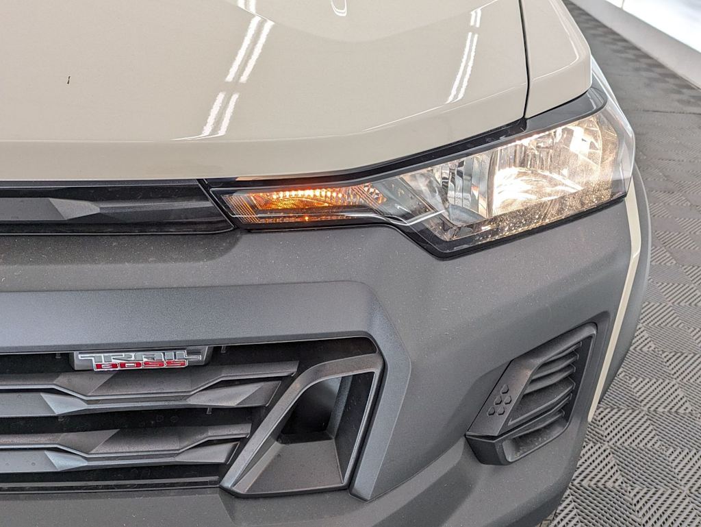 Thumbnail: 2026 Chevrolet Colorado - 24