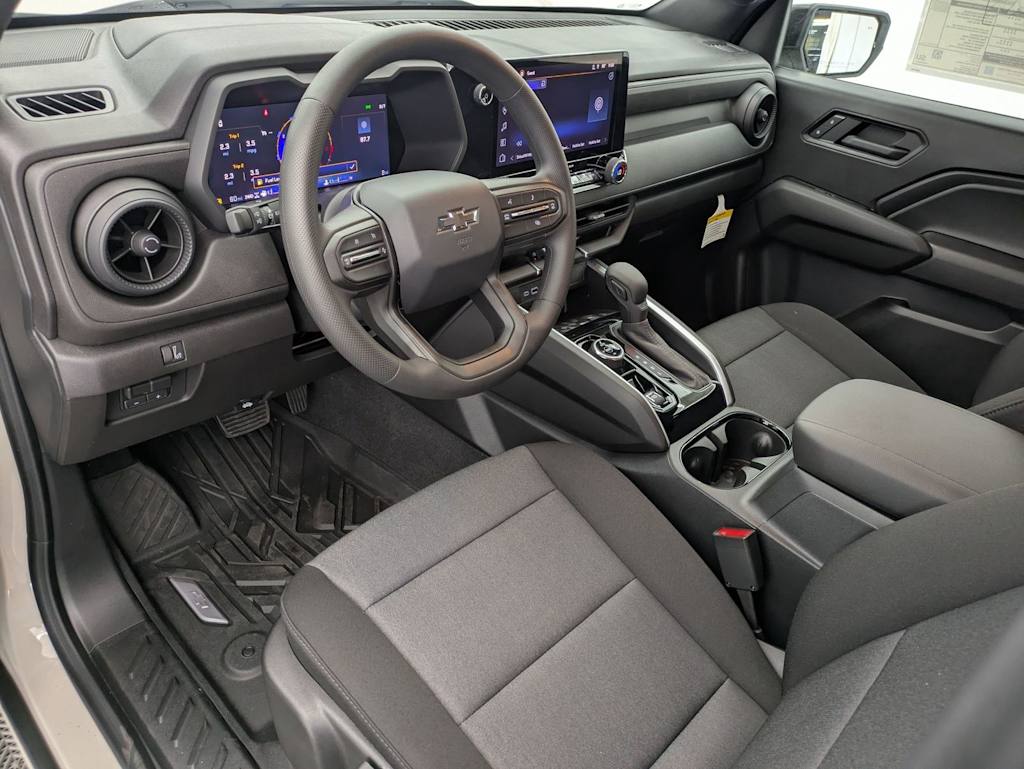Thumbnail: 2026 Chevrolet Colorado - 2