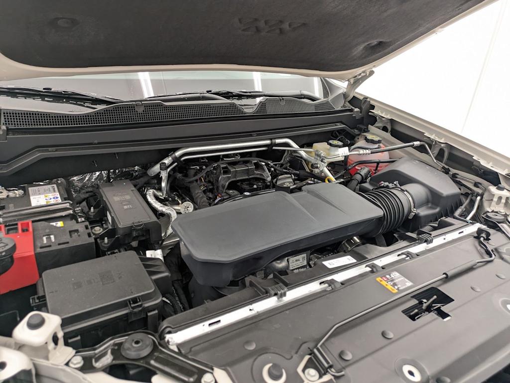 Thumbnail: 2026 Chevrolet Colorado - 9